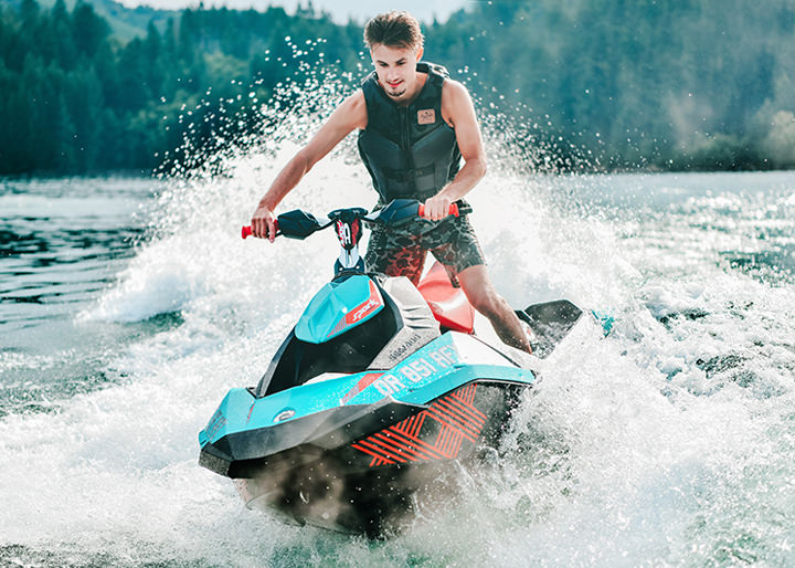 blog-8-720px A jet ski racer to fly like a bird and dive like a fish